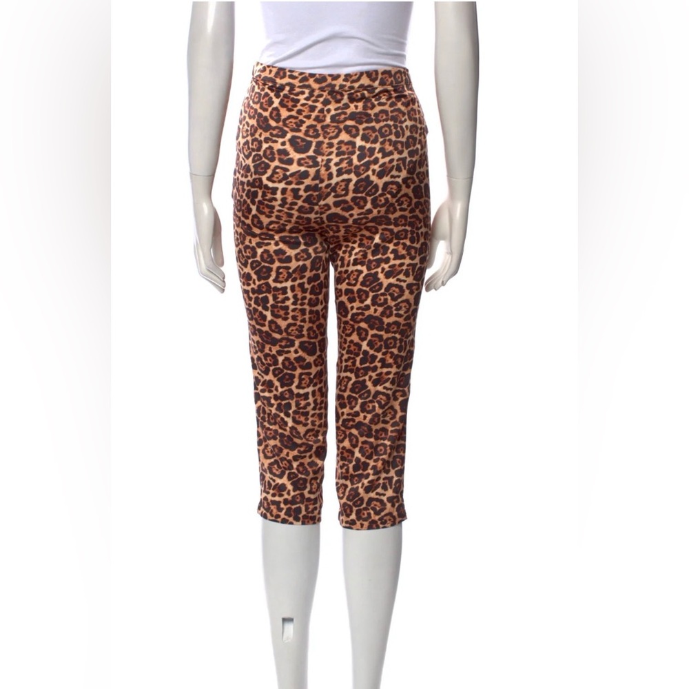 Azeeza Shreya stretch CDC Leopard Print Women's Capris - Picture 5 of 9